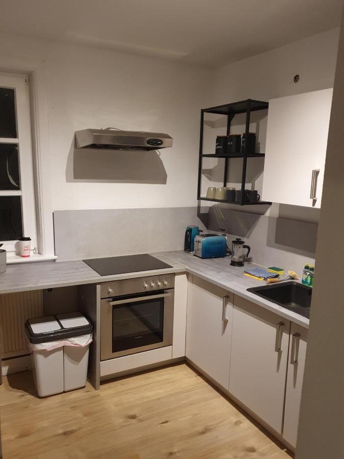 Modernes Apartment Zentral บาด ลาสเฟอ ภายนอก รูปภาพ