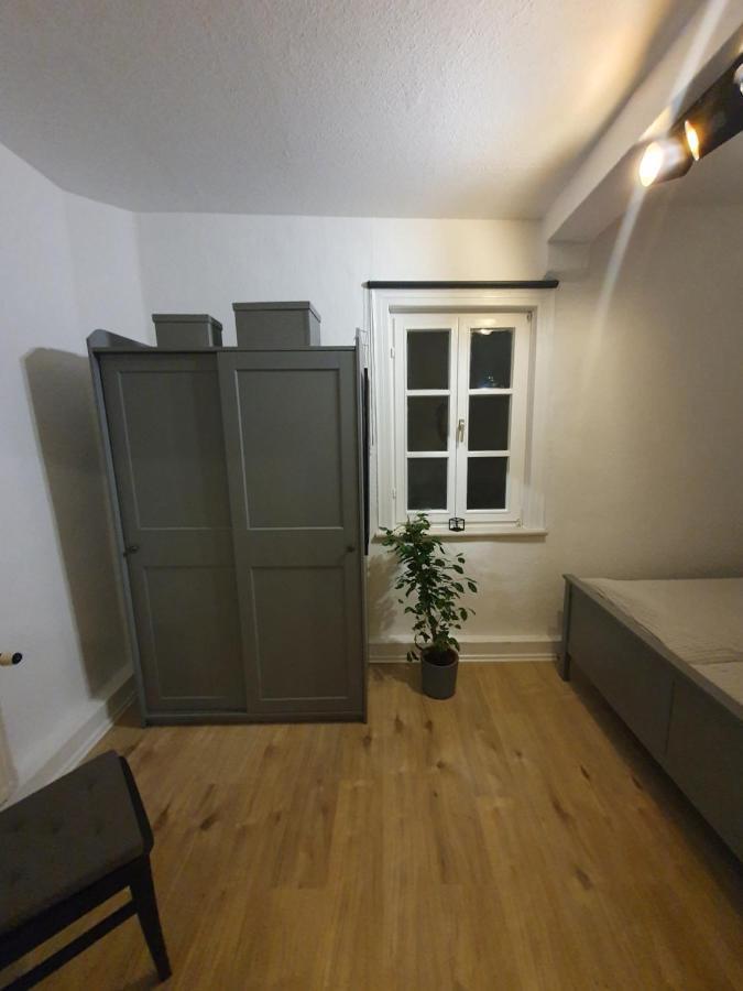 Modernes Apartment Zentral บาด ลาสเฟอ ภายนอก รูปภาพ